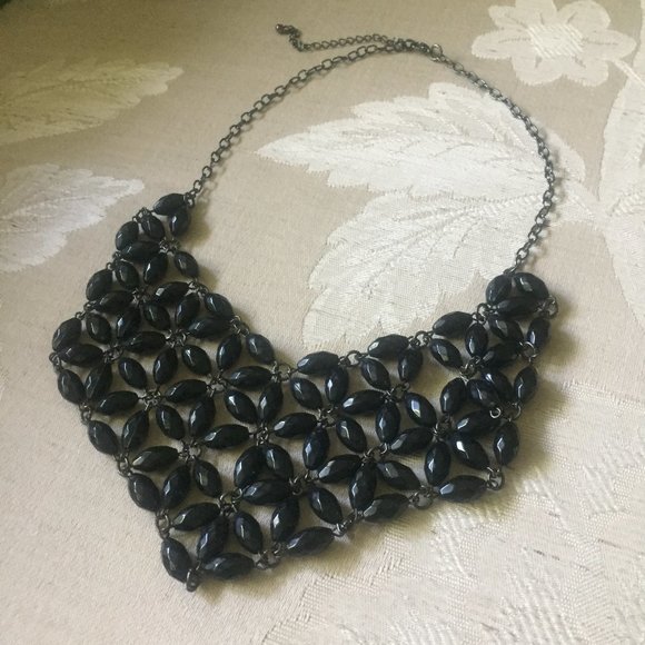 Francesca's Collections Black Bib Necklace - Picture 3 of 3